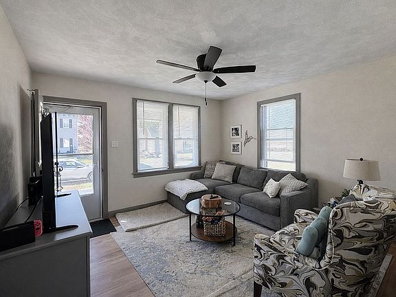 4th image of 508 Stiening St