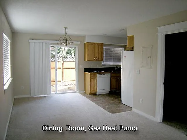 2 bed, 2.5 bath, 1190 sqft, $1,850 — Photo 2