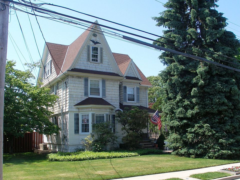 1st image of 120 Powell Ave