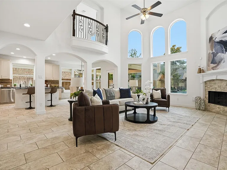 2802 Kestrel Trace Ln — Photo 10