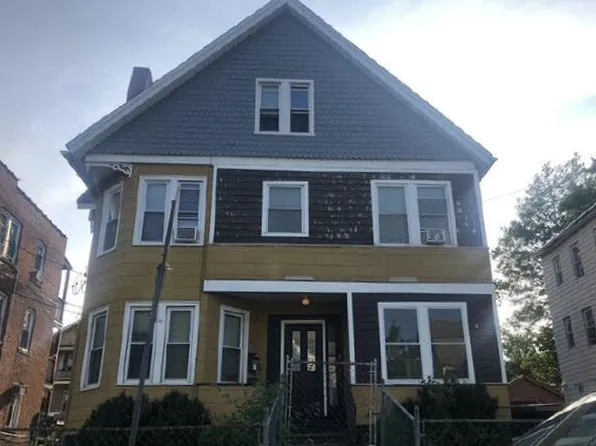 75-77 S Whitney St, Hartford, CT 06106