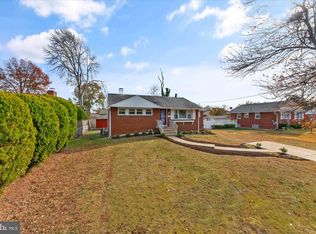 7407 Fairchild Dr, Alexandria, VA 22306