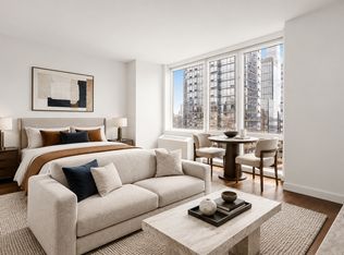 605 W 42nd St APT 21R, New York, NY 10036