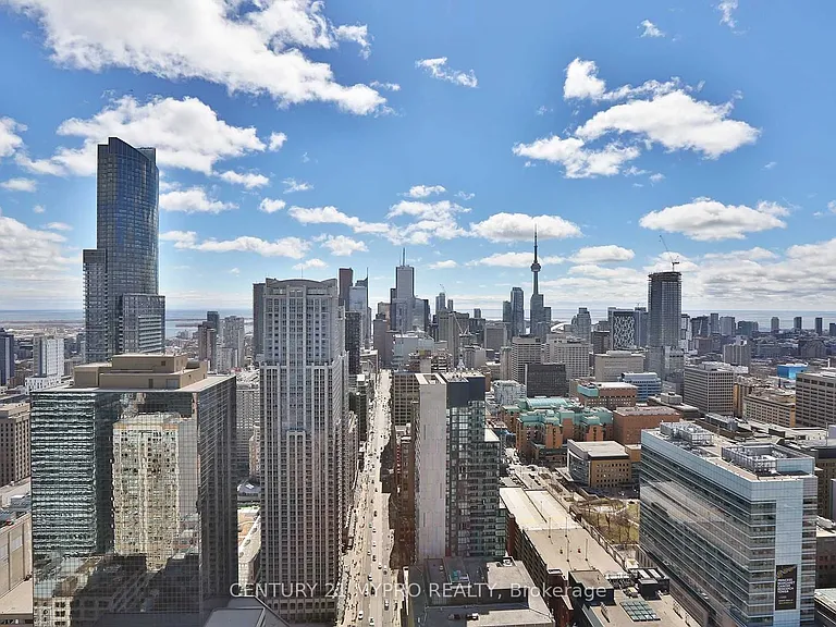 832 Bay St #4508 — Photo 14