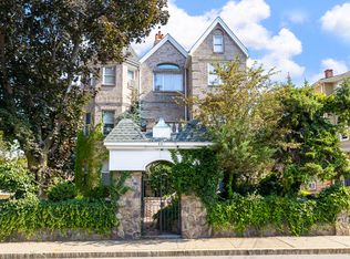 110 High St, Waltham, MA 02453