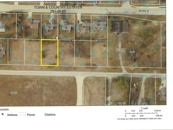 Sawyer Dr #7, Sturgeon Bay, WI 54235