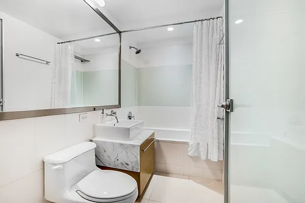 Rented by Corcoran | media 15