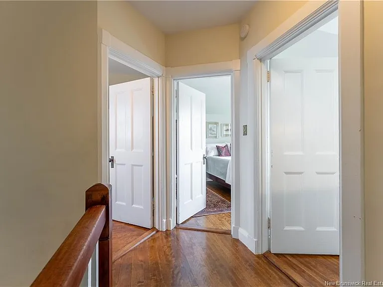 46 Reed Ave — Photo 37