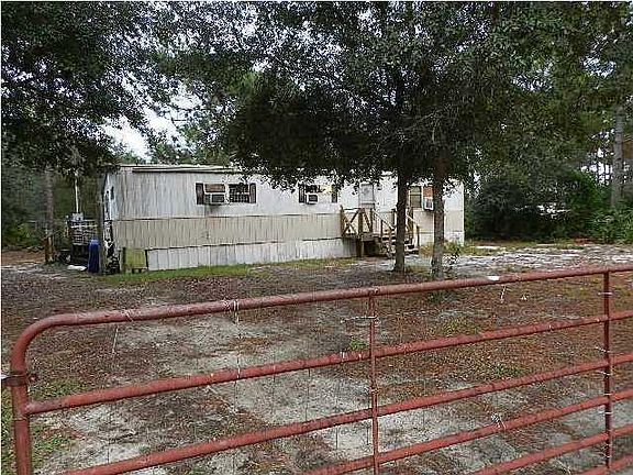 3rd image of 2040 Constitution Dr