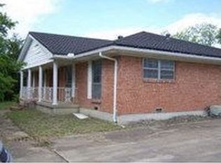 143 S 2nd St, Princeton, TX 75407