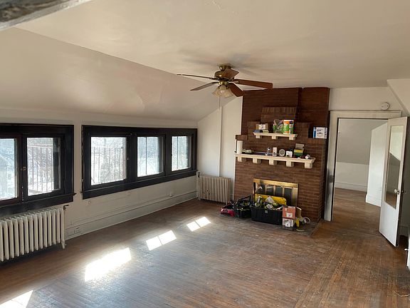 3rd image of 64 Grand Ave #4