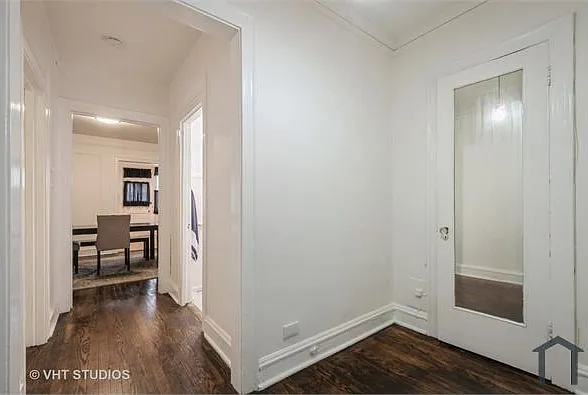 6335 N Claremont Ave — Photo 11