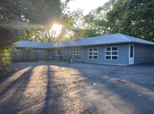 3N544 Bittersweet Rd, St Charles, IL 60175
