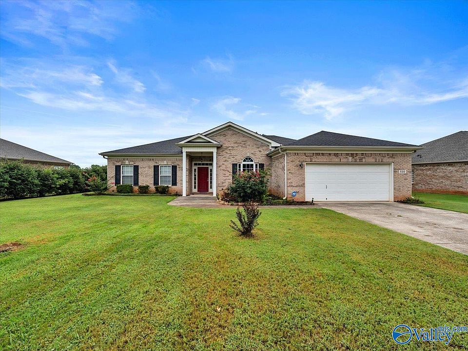 1st image of 510 Bell Cir