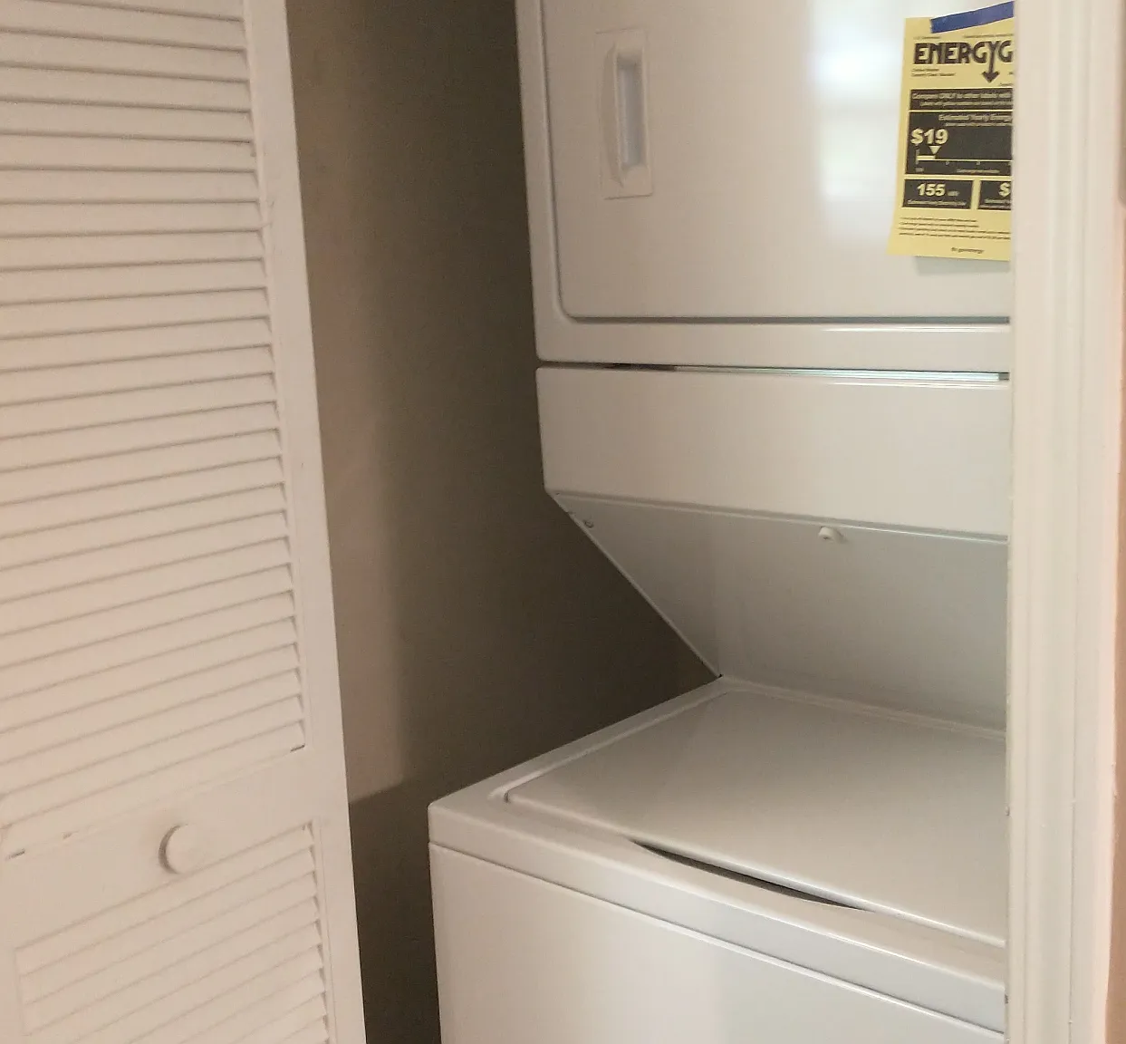 2 bed, 950 sqft, $1,295 — Photo 4