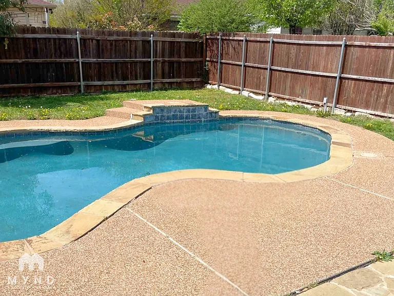 5208 Rowcrop Dr — Photo 18