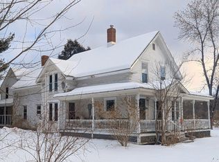 1037 Warren Hill Rd, Palmyra, ME 04965