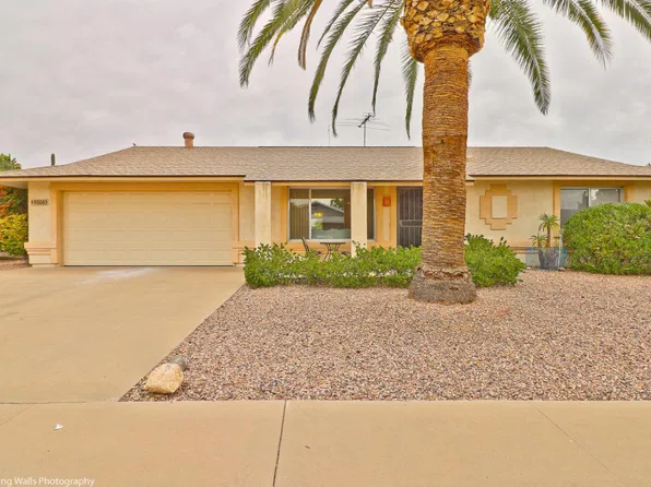 9806 W Wrangler Dr, Sun City, AZ 85373
