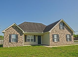 609 Fall Creek Dr, Murfreesboro, TN 37129