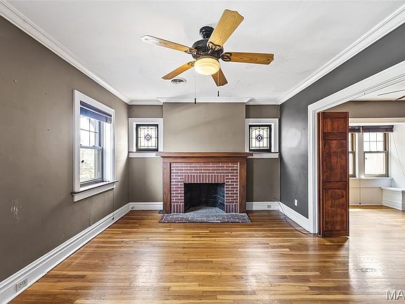 2nd image of 3946 Juniata St