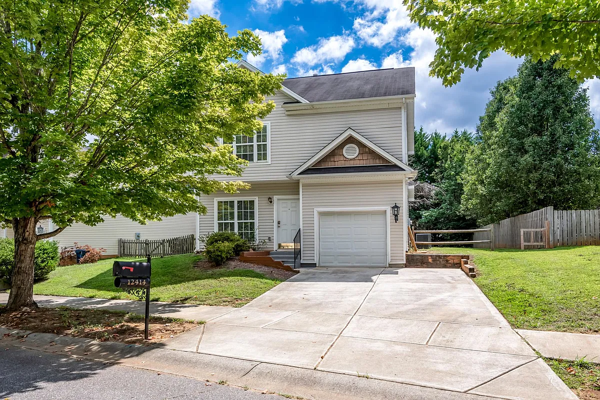 Building Photo - 12414 Twelvetrees Ln