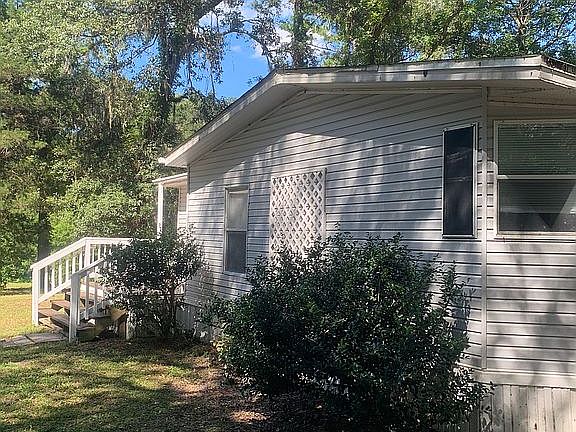 3rd image of 4146 Saunders Dr