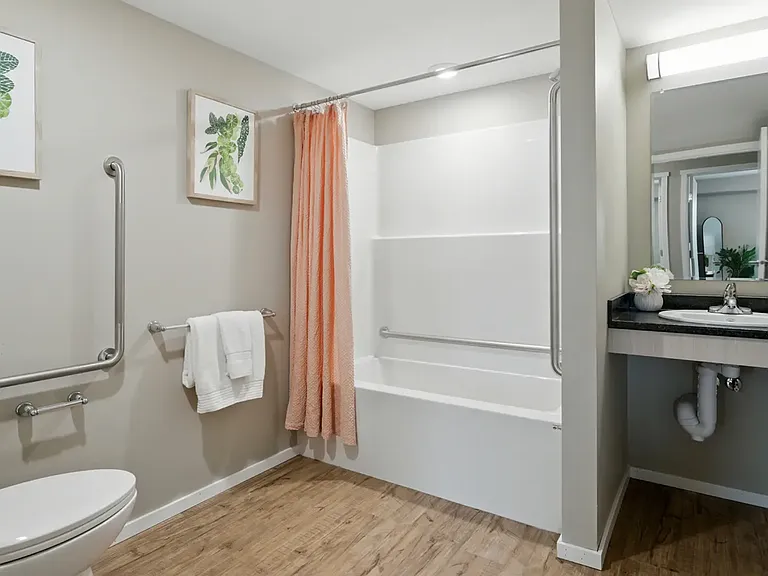 1225 Kensington Rd — Photo 9