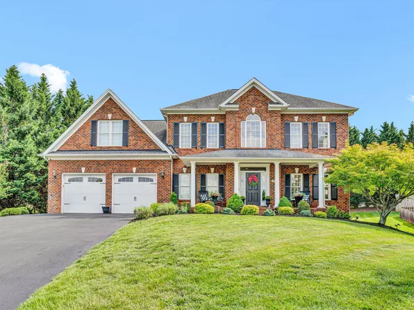4537 Brentwood Ct, Roanoke, VA 24018