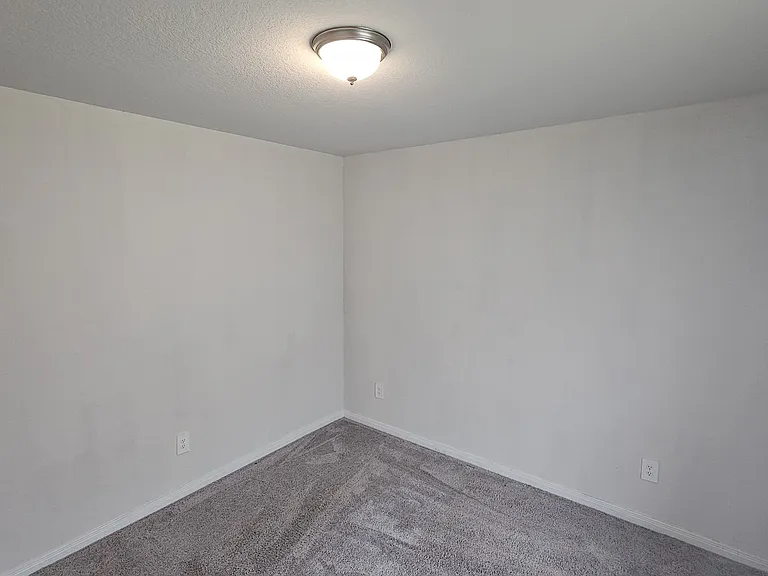 14210 Green Wing Cir — Photo 11