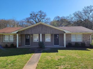 367 Cobb St, Jefferson, GA 30549