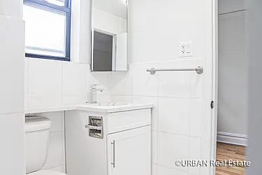 Rented by Urban Real Estate Inc