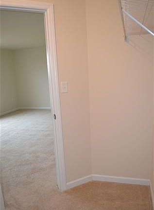 3rd image of 838 Whitetail Dr