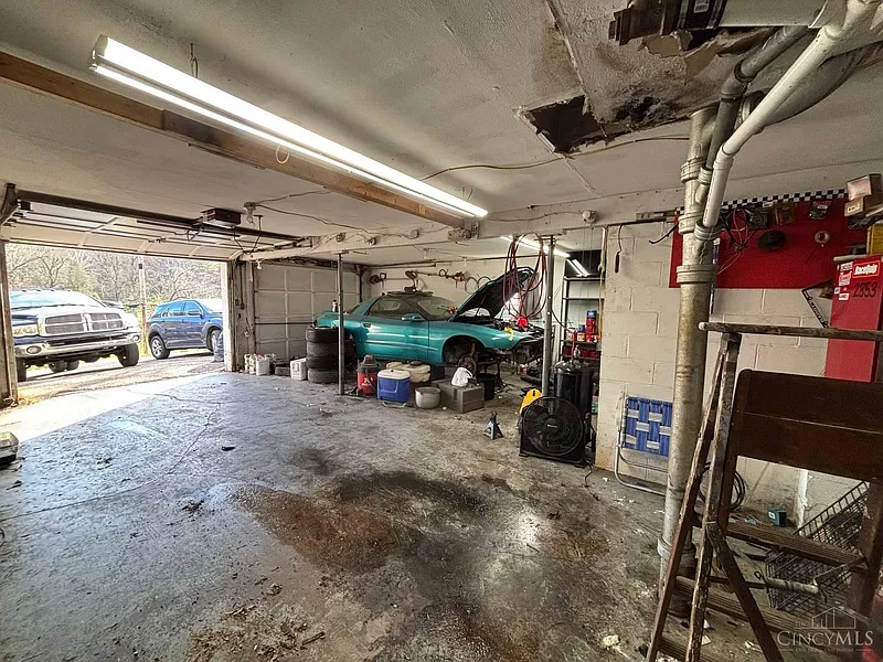 Thumbnail 12