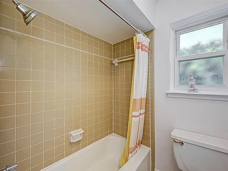 12823 Westhorpe Dr — Photo 16