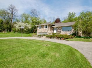 5818 Wildlife Dr, Allenton, WI 53002