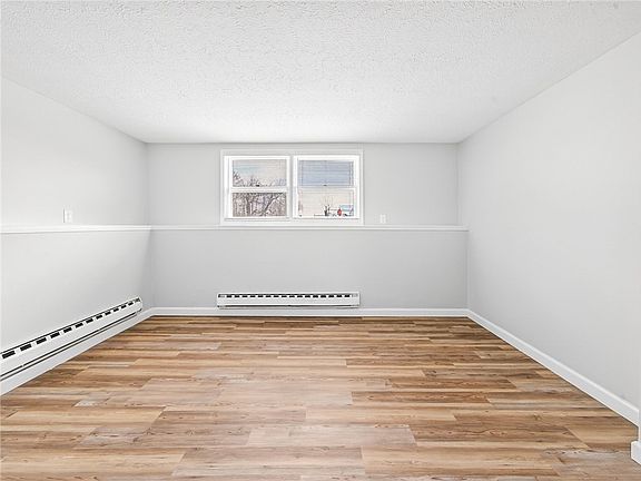 2nd image of 45 Bowman St