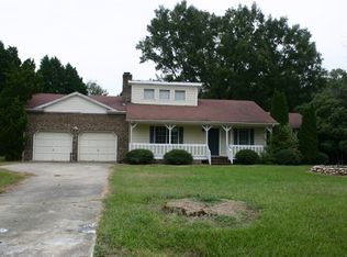 103 Oak Ridge Dr, Willow Spring, NC 27592