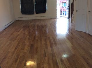 21714 136th Rd, Springfield Gardens, NY 11413