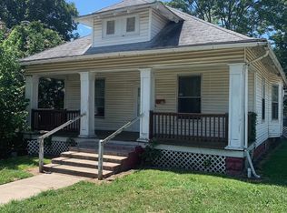 601 S 18th St, Mount Vernon, IL 62864