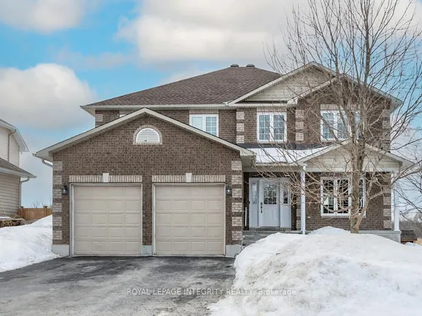 111 Comba Dr, Carleton Place, ON K7C 4V2