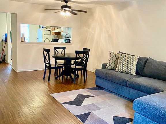5th image of 6617 Wellington Sq #6617