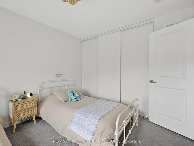 709 Samantha Eastop Ave — Photo 21