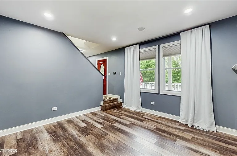 137 Forest Ave — Photo 7