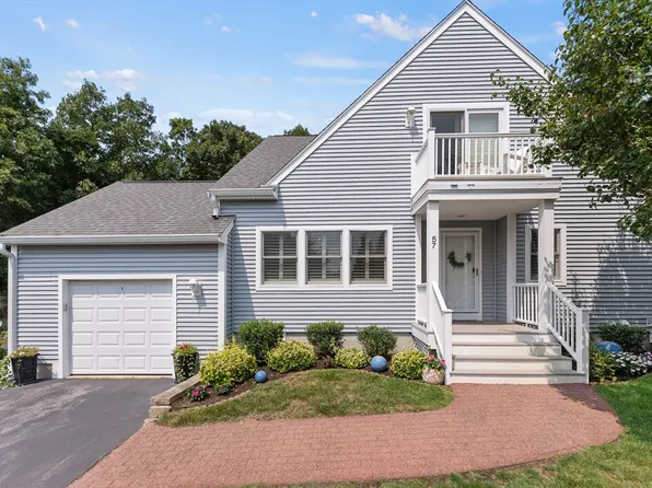 57 Sea Cliff Dr, Plymouth, MA 02360
