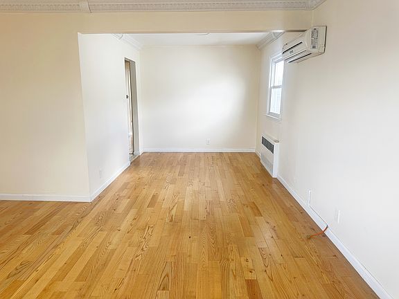 3rd image of 146-28 28th Ave #2
