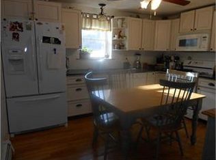 11 Van Duzer Rd, Middletown, NY 10940