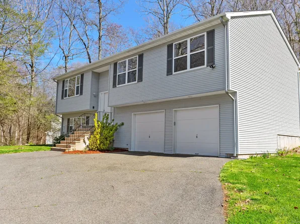 156 Newgate Road, Oxford, CT 06478
