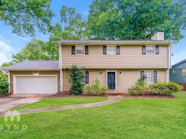 1438 Cabin Hill Rd, Birmingham, AL 35235
