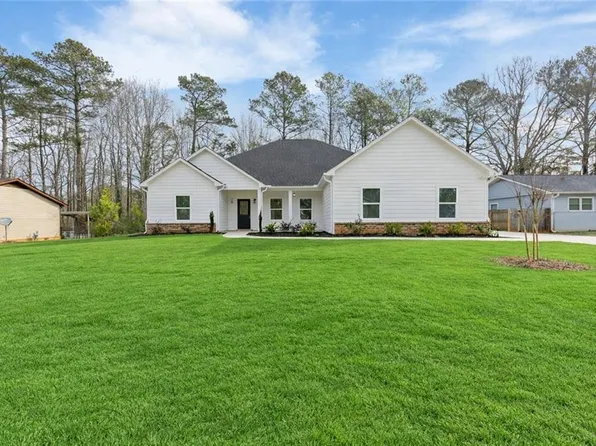 3272 Corktree Trl, Lithonia, GA 30038