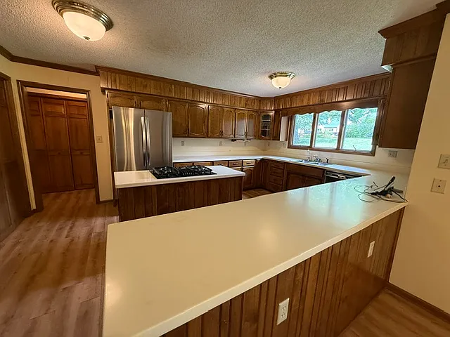 590 Wedgwood Dr — Photo 21